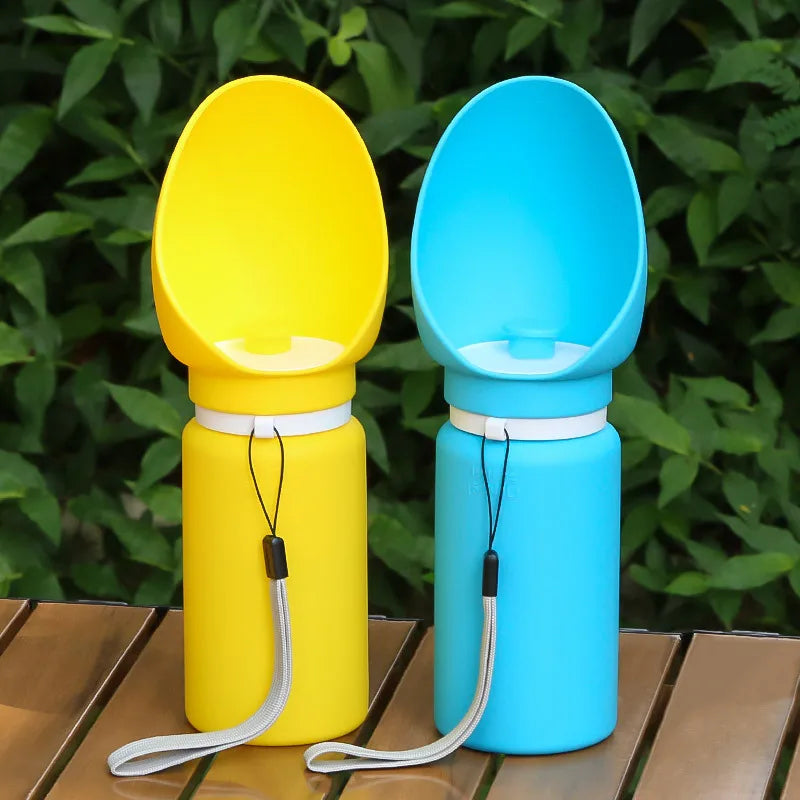 HydroWalk – Portable Foldable Dog Water Bottle & Dispenser 550ML