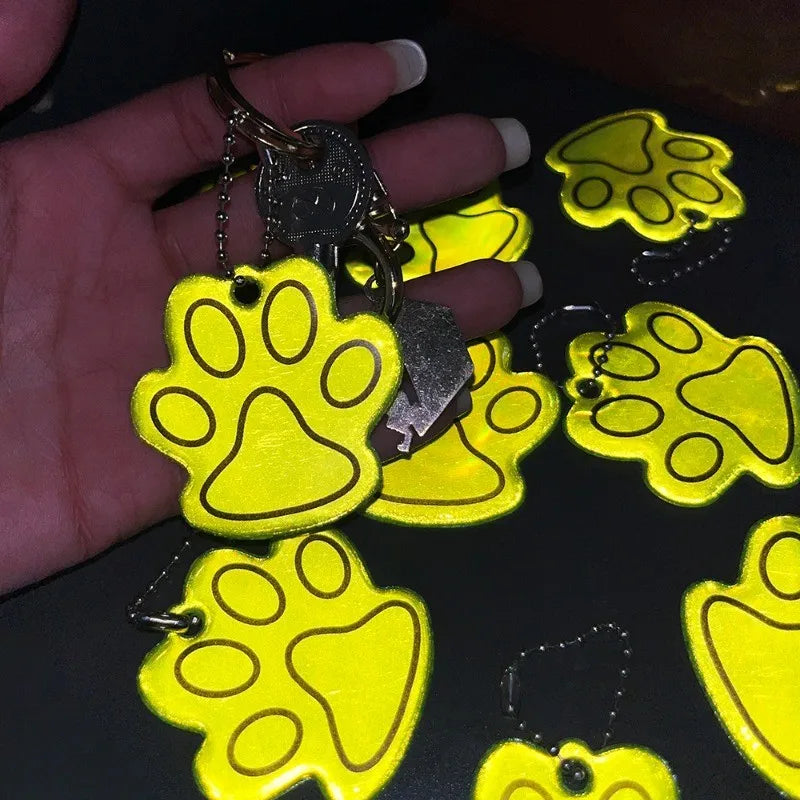 Reflective Cat Paw Keychain – Night Safety Pendant (10 PCS)