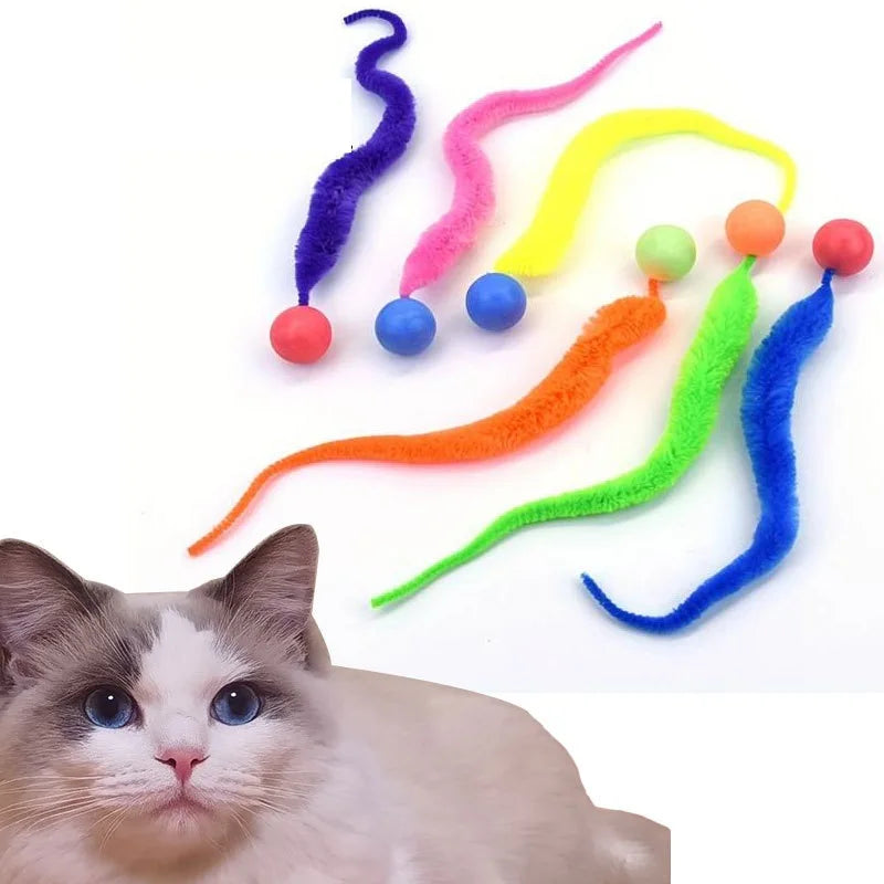 Faux Fur Bouncing Cat Toy Ball – Interactive Puzzle Teaser