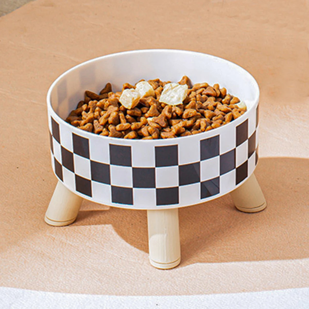 Non-Slip Polka Dot Pet Bowl for Cats & Dogs – Easy to Clean | White & Black