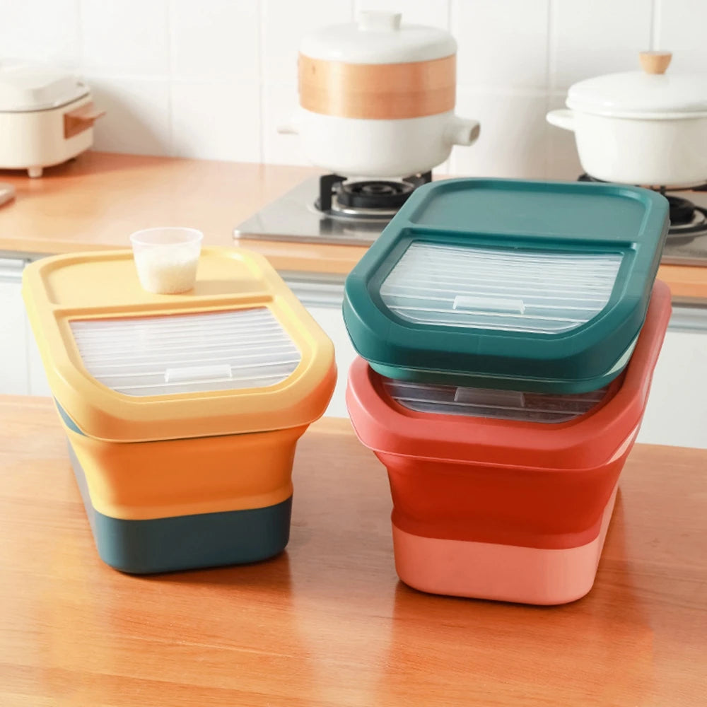 Collapsible Pet Food Storage Container – Airtight & Space-Saving (13 / 33 LB)
