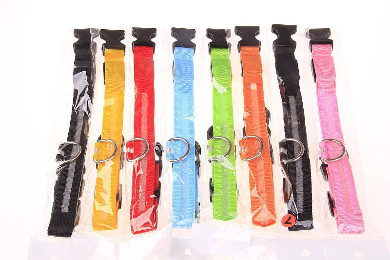 LED Light-Up Dog Collar – Nylon Night Safety Flashing Collar for Dogs