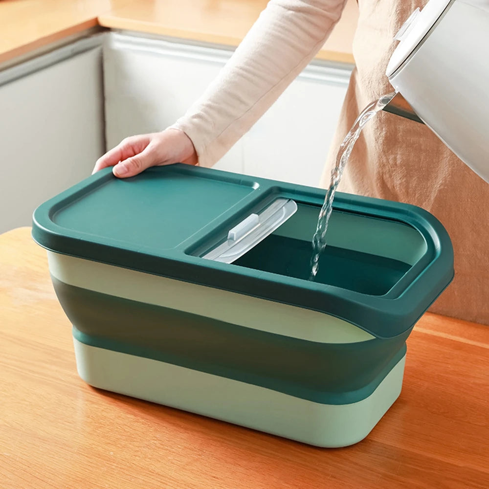 Collapsible Pet Food Storage Container – Airtight & Space-Saving (13 / 33 LB)