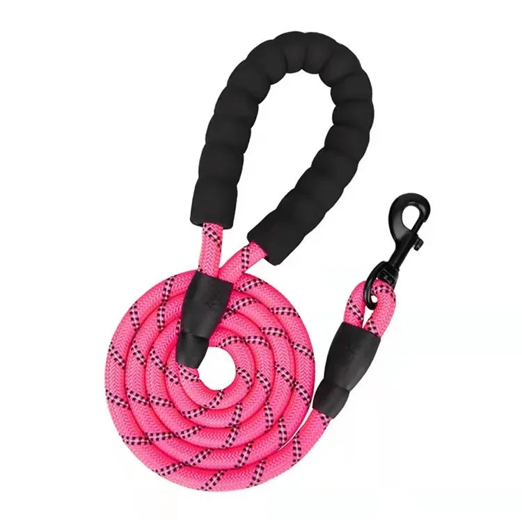 Reflective Nylon Dog Leash – Strong & Durable for All Dog Sizes
