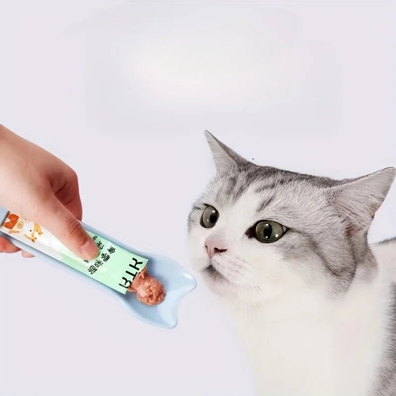 Cat Lickable Treat Feeder Spoon